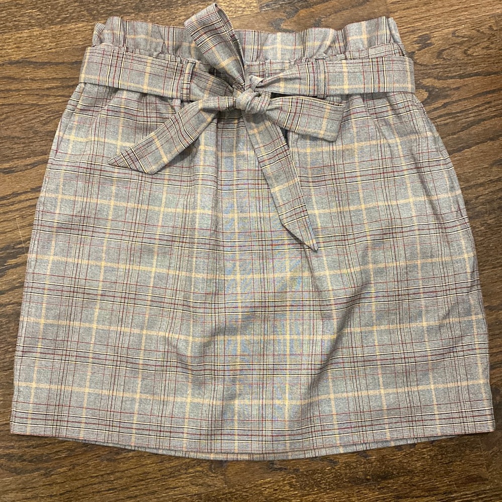 Express Paper Bag Skirt- WITH TAG & NEVER WORN